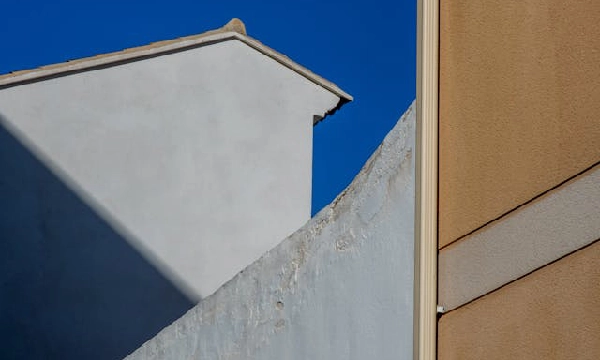 Réparation et protection contre l’humidité pour garantir l’étanchéité d’une copropriété.